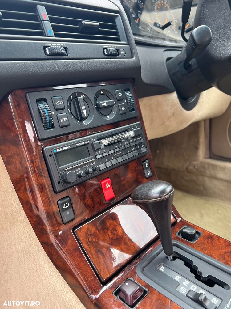 Mercedes-Benz SL - 19