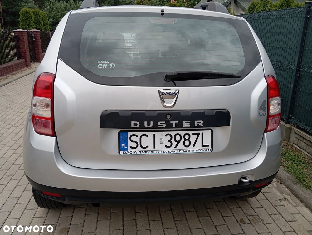 Dacia Duster 1.6 SCe Laureate 4x4 S&S - 14