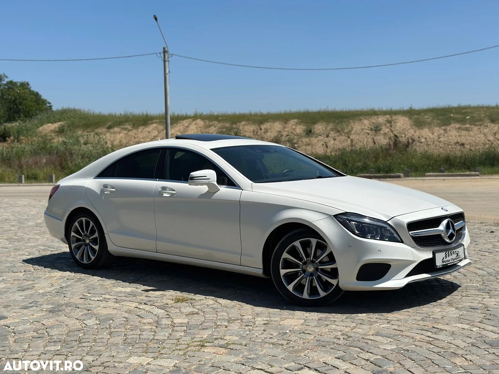 Mercedes-Benz CLS 250 (BlueTEC) d 4Matic 7G-TRONIC - 2