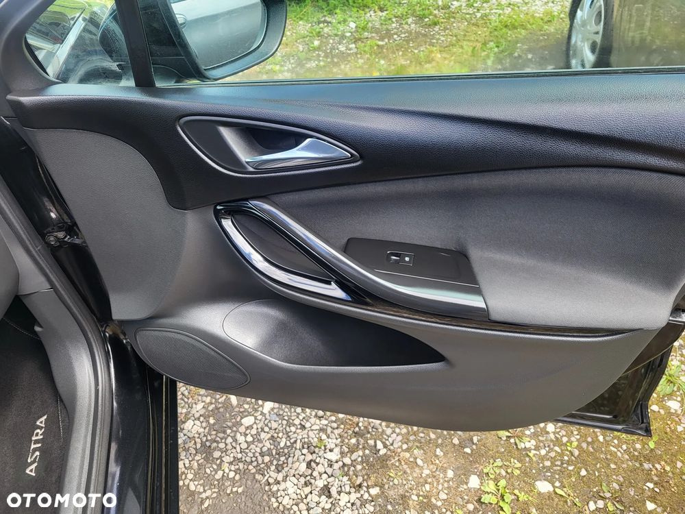 Opel Astra 1.4 Turbo Start/Stop Ultimate - 22