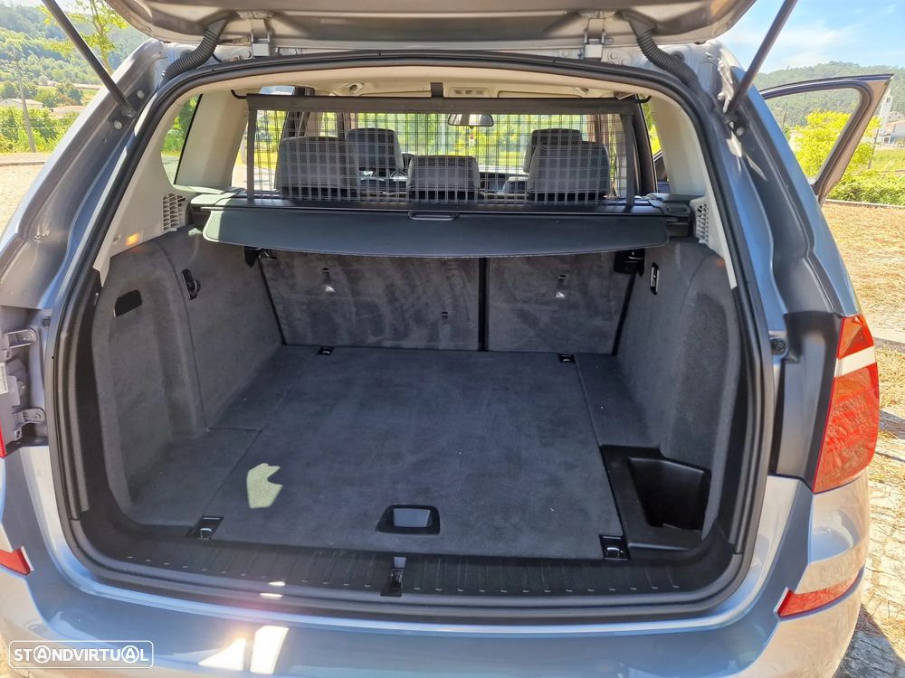 BMW X3 18 d sDrive Advantage Auto - 18