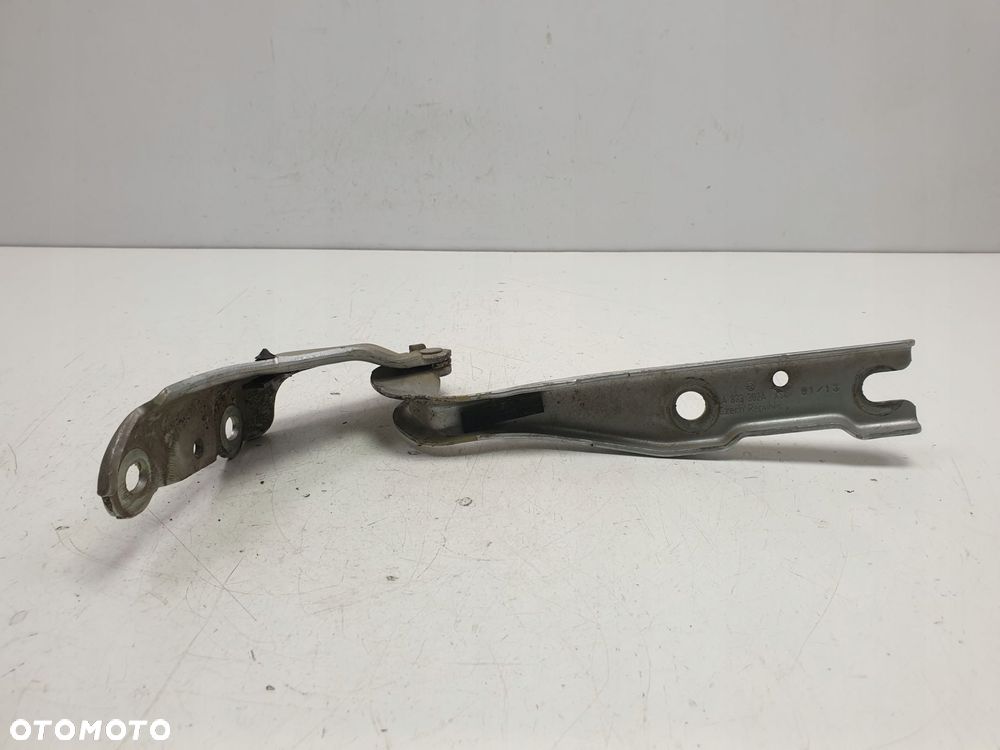 Skoda Rapid ZAWIAS MASKI Prawy przód 5JA823302A - 4