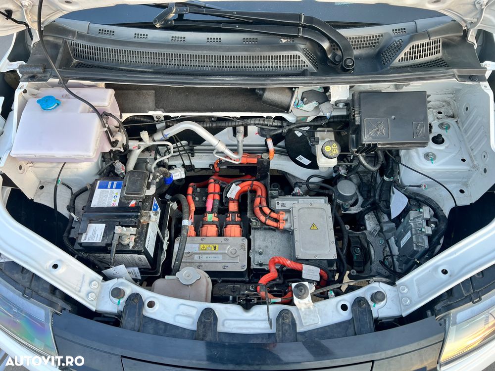 Dacia Spring Expression - 18