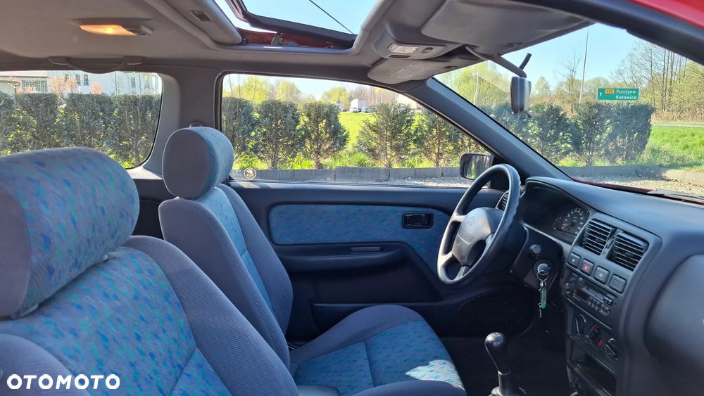 Nissan Almera 1.4 S - 25