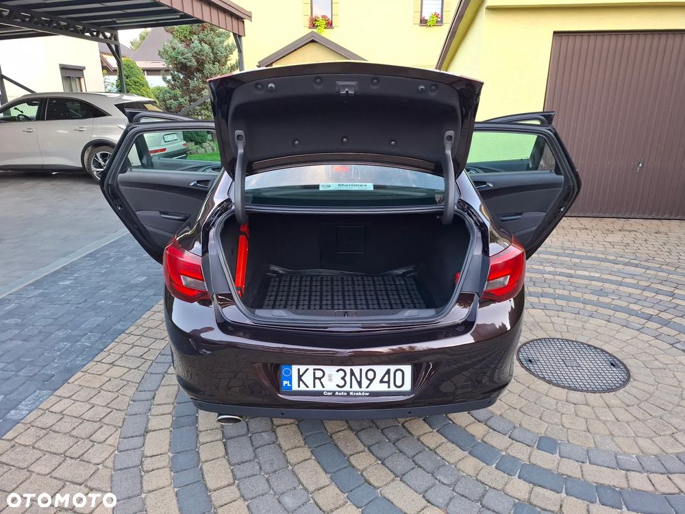 Opel Astra 1.4 T Energy EU6 - 11