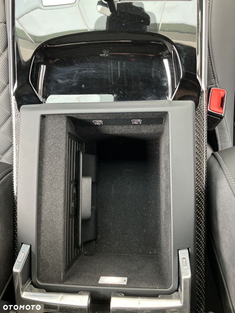 Audi A8 - 22