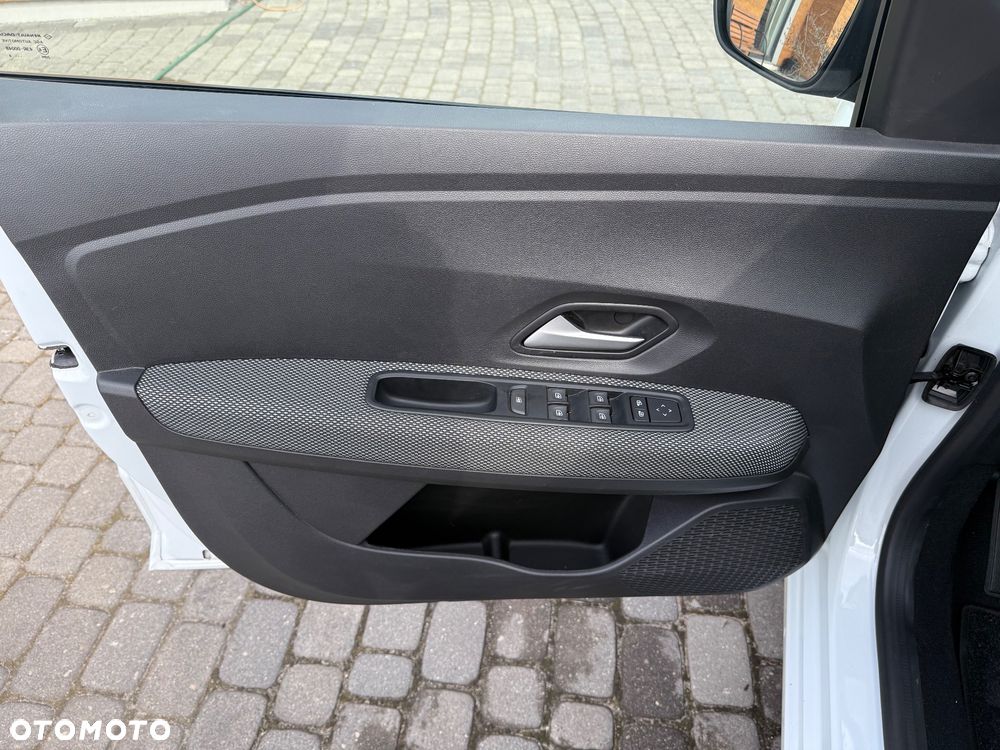 Dacia Sandero TCe 90 Expression - 14