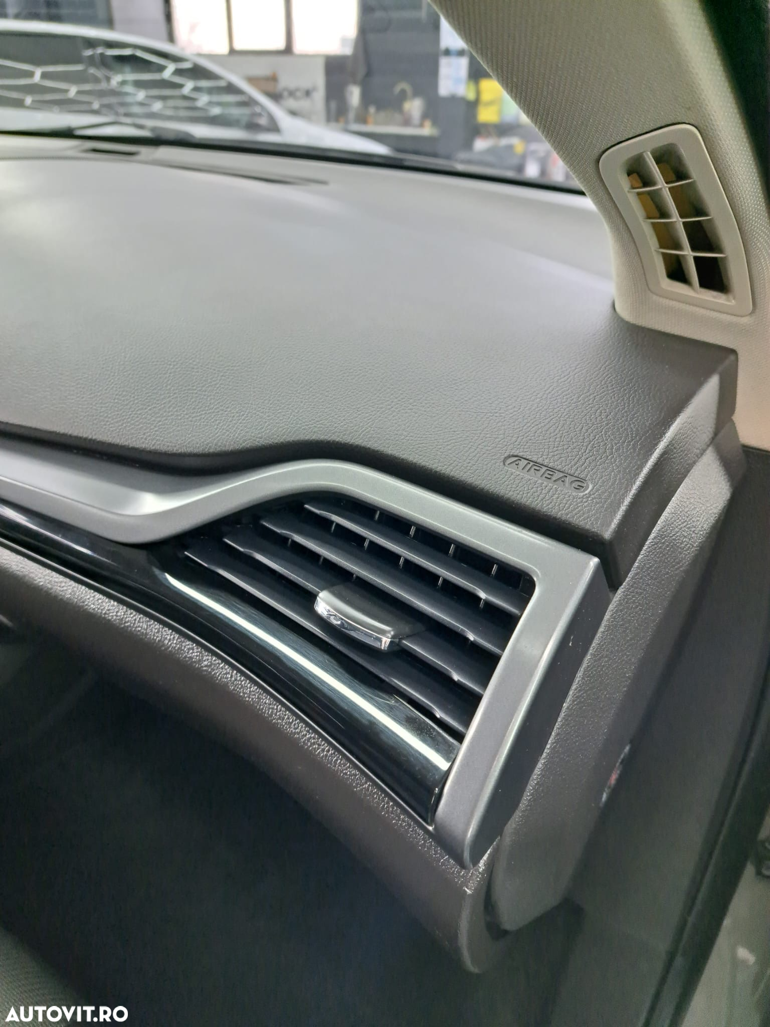 Ford Mondeo 2.0 TDCi Powershift ST Line High - 15