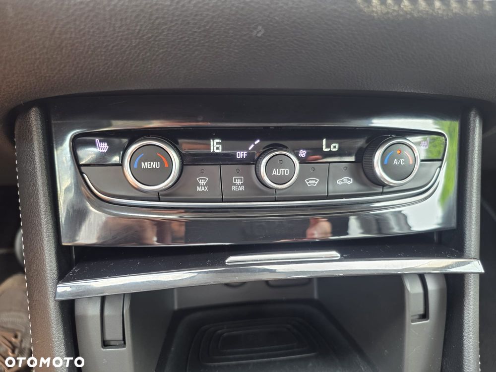 Opel Grandland X 1.2 T Innovation S&S - 12