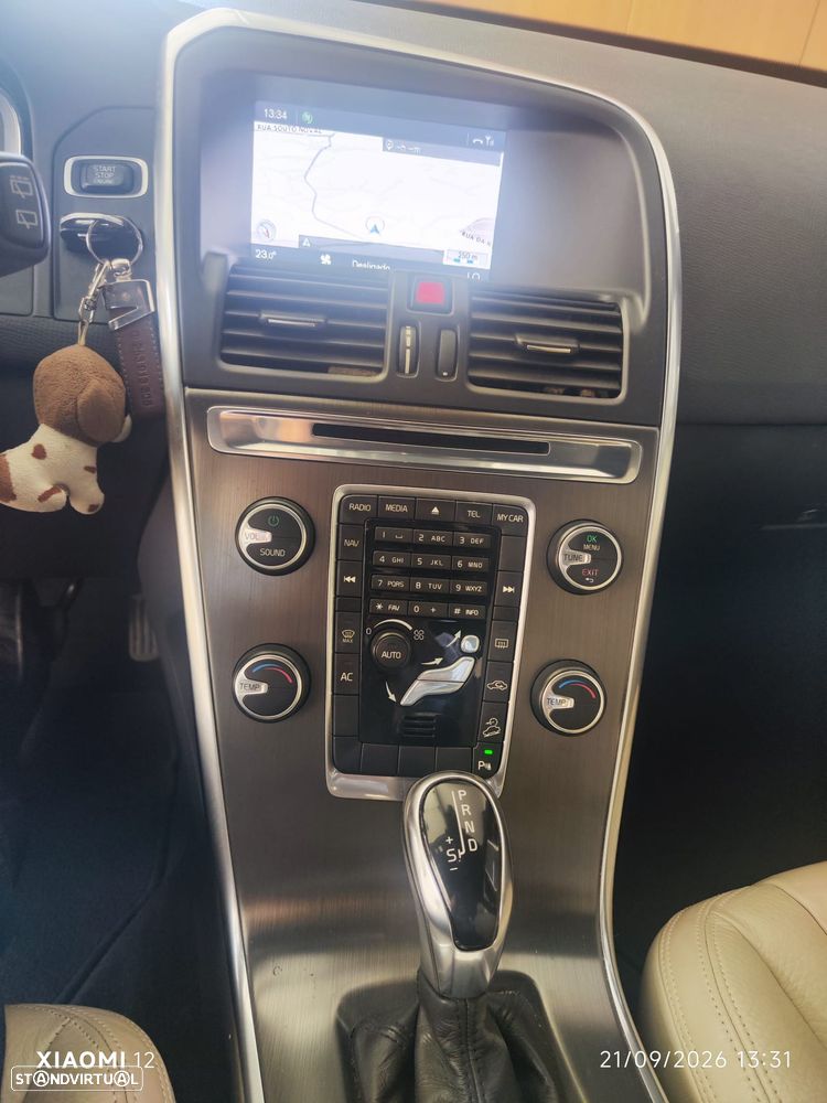 Volvo XC 60 - 8