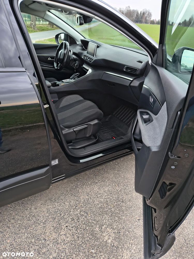 Peugeot 3008 1.6 BlueHDi Active S&S EAT6 - 14