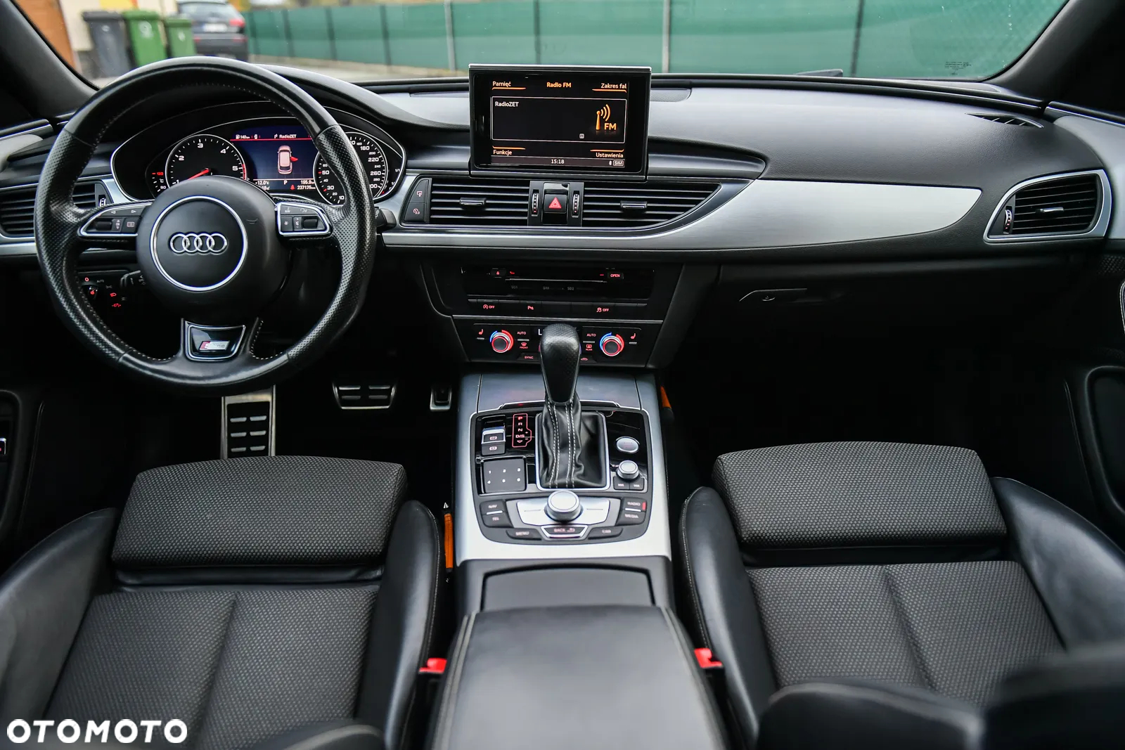Audi A6 2.0 TDI ultra S tronic - 30