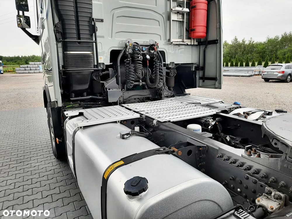 Volvo Volvo FH 500 / EURO 6 * BEZ I-SAVE / ACC / KLIMA POSTOJOWA / NAVIGACJA / Z NIEMIEC - 24