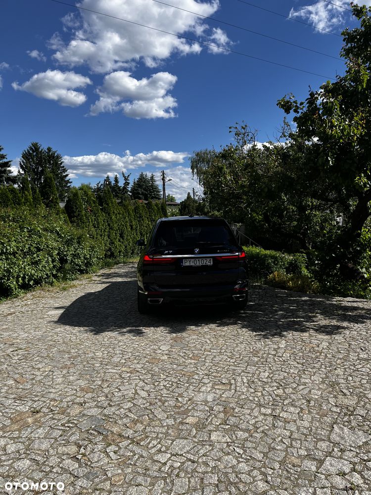 BMW X7 - 14