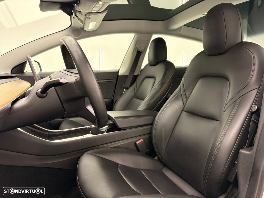 Tesla Model 3 Standard RWD Plus - 19