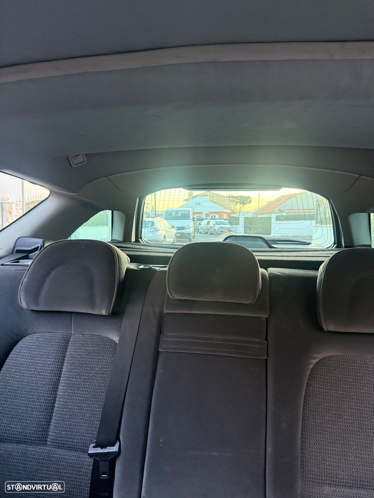 Peugeot 407 SW 2.0 HDi Executive - 19