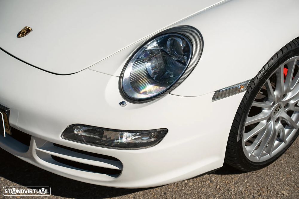 Porsche 911 (997) Carrera 4 S Cabriolet - 12