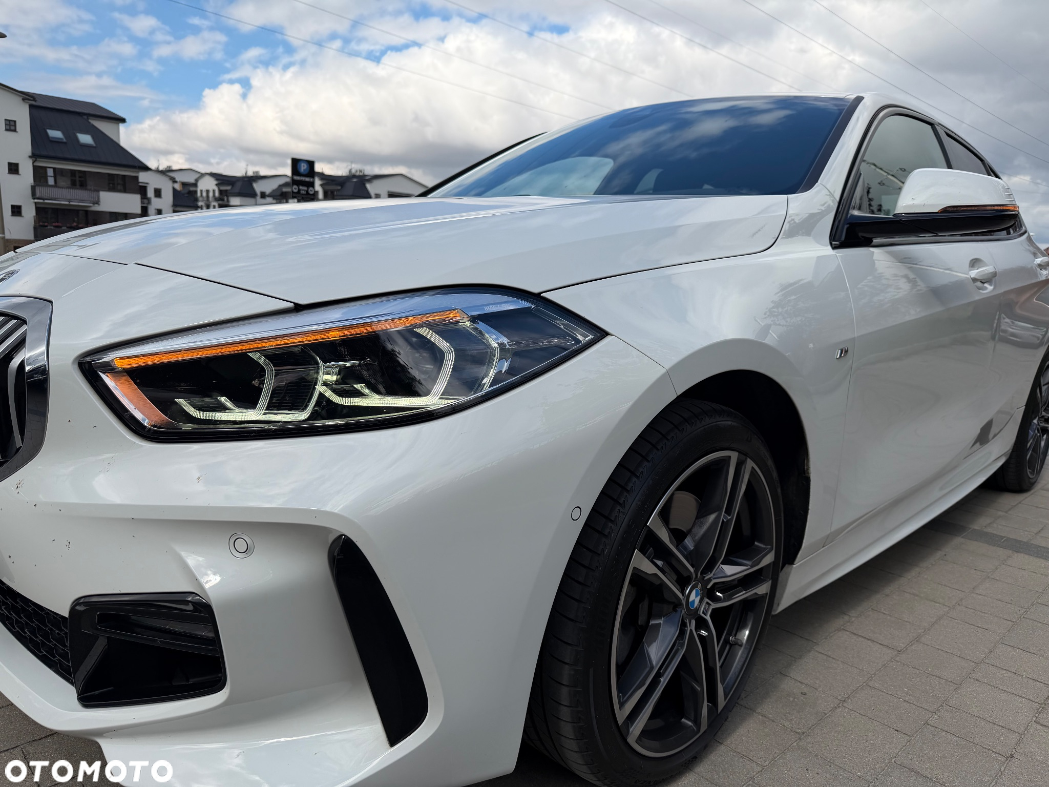 BMW Seria 1 120i - 4