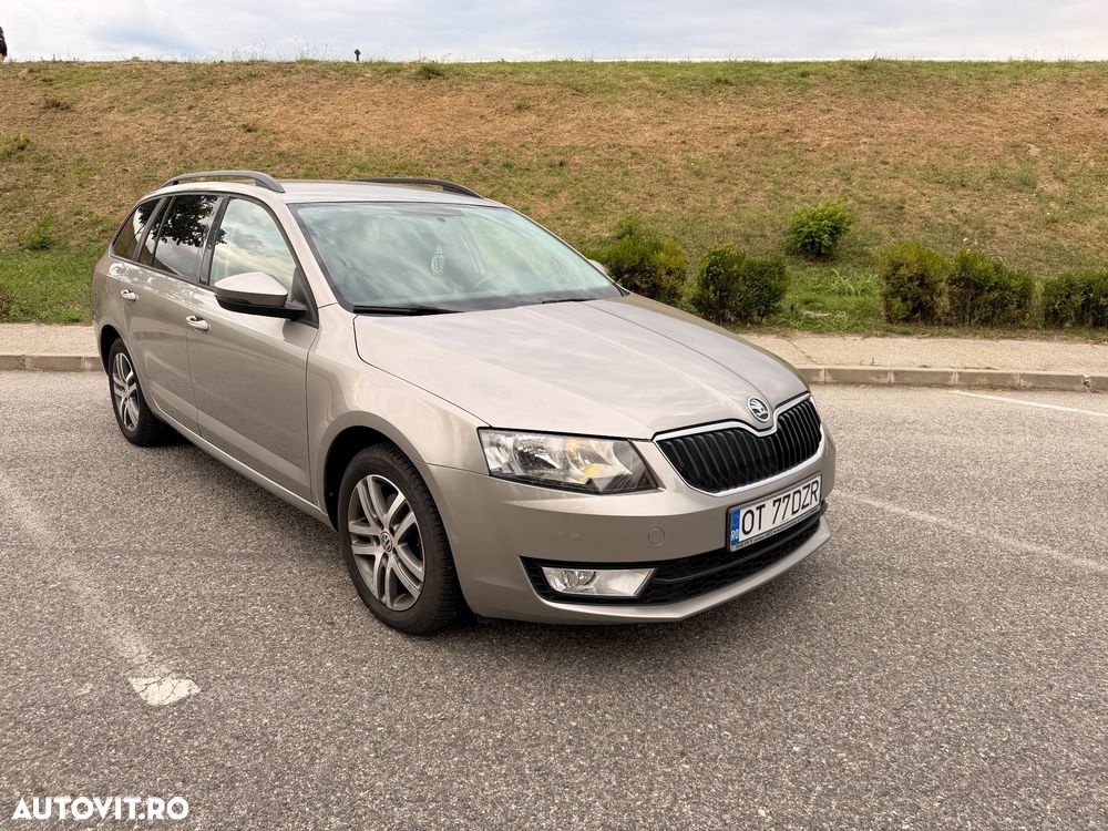 Skoda Octavia 1.6 Combi Style - 2