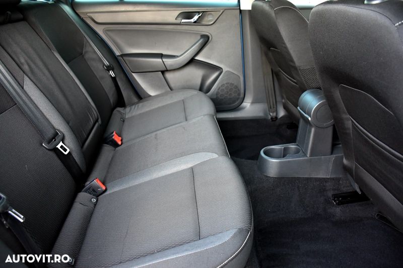 Skoda RAPID 1.6 TDI Active Green tec - 16