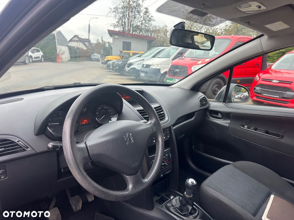 Peugeot 207 1.4 Presence - 12