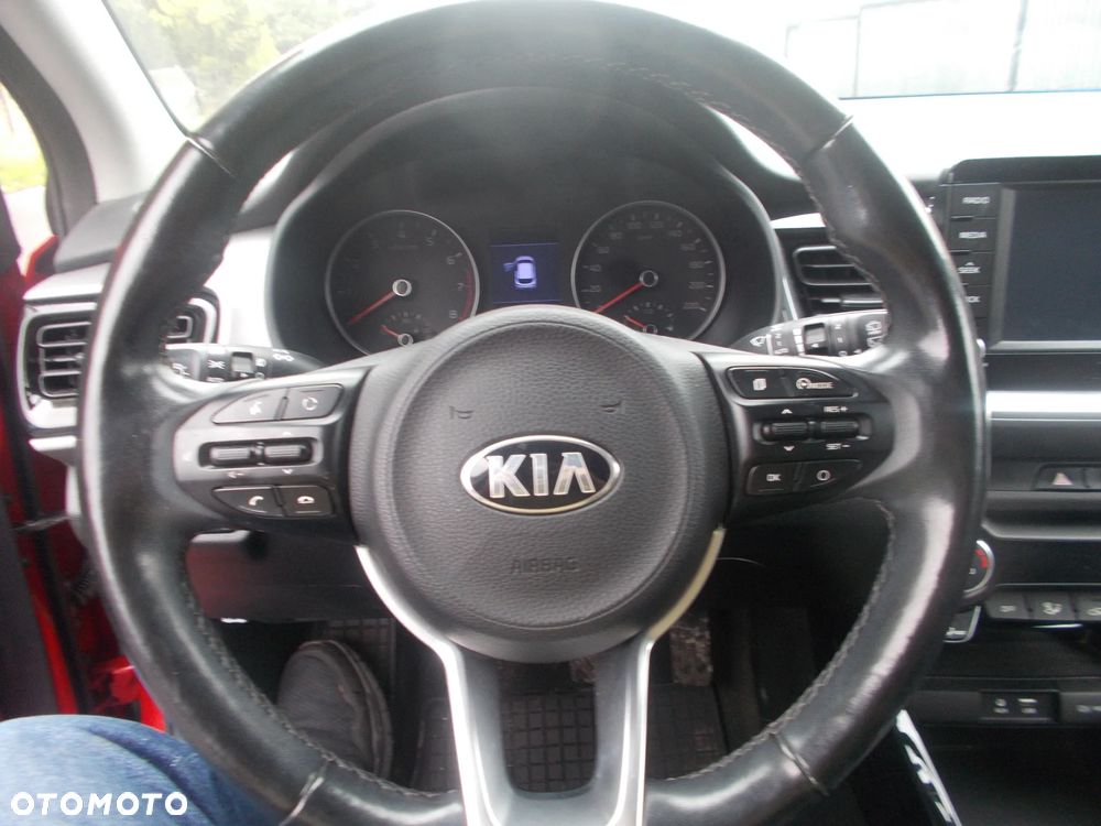 Kia Stonic 1.4 L - 17