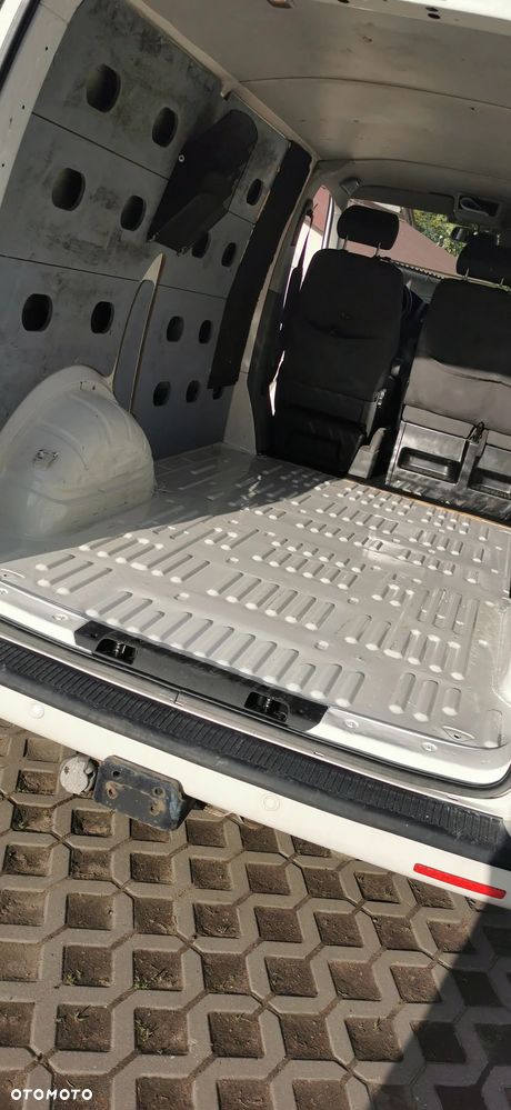 Volkswagen T5 - 28