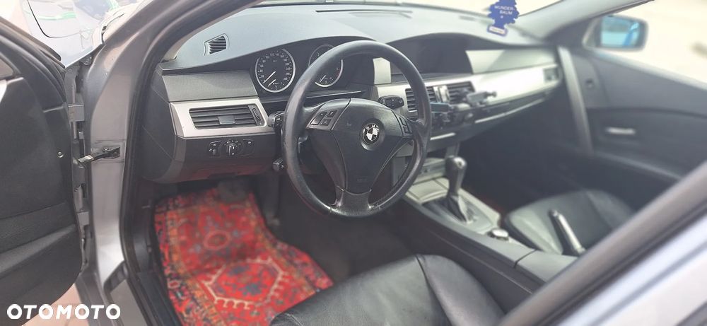 BMW Seria 5 - 24