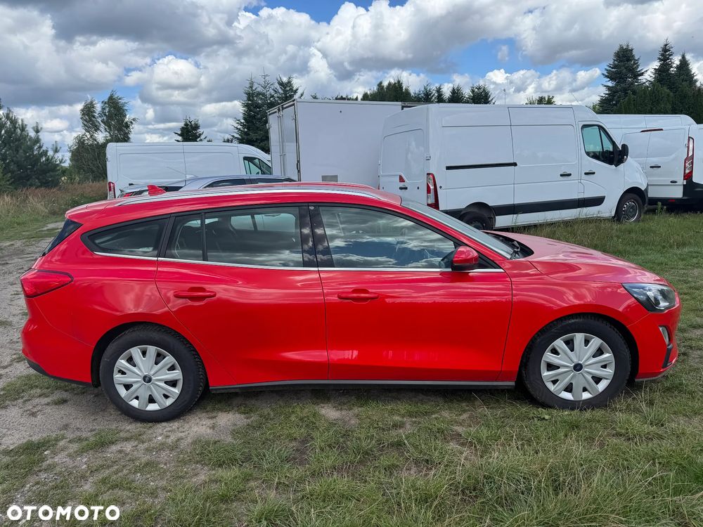 Ford Focus 1.5 EcoBlue Start-Stopp-System COOL&CONNECT - 4