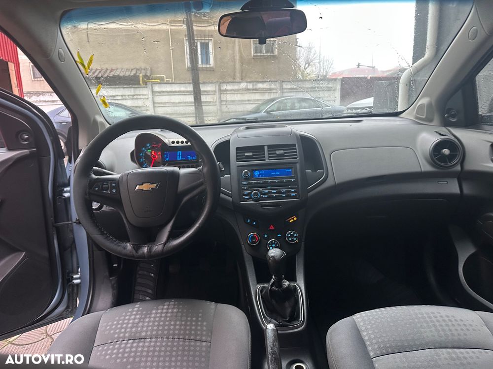 Chevrolet Aveo 1.2 DOHC 86 CP MT5 LS - 9