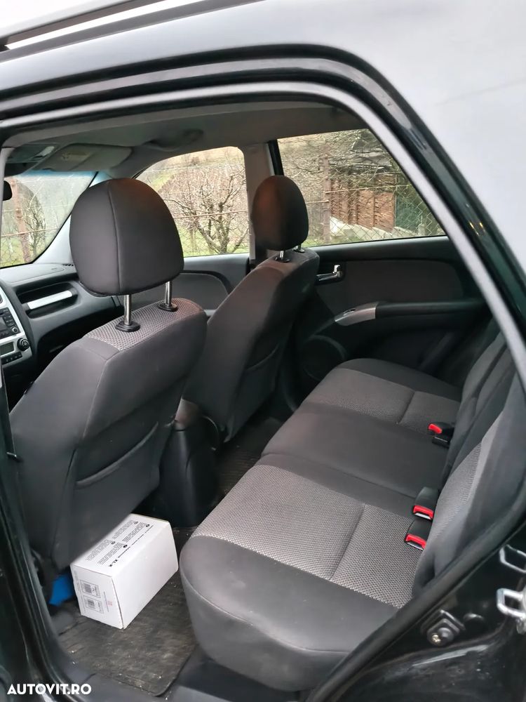Kia Sportage 2.0 DSL MT 4x4 STYLE - 7