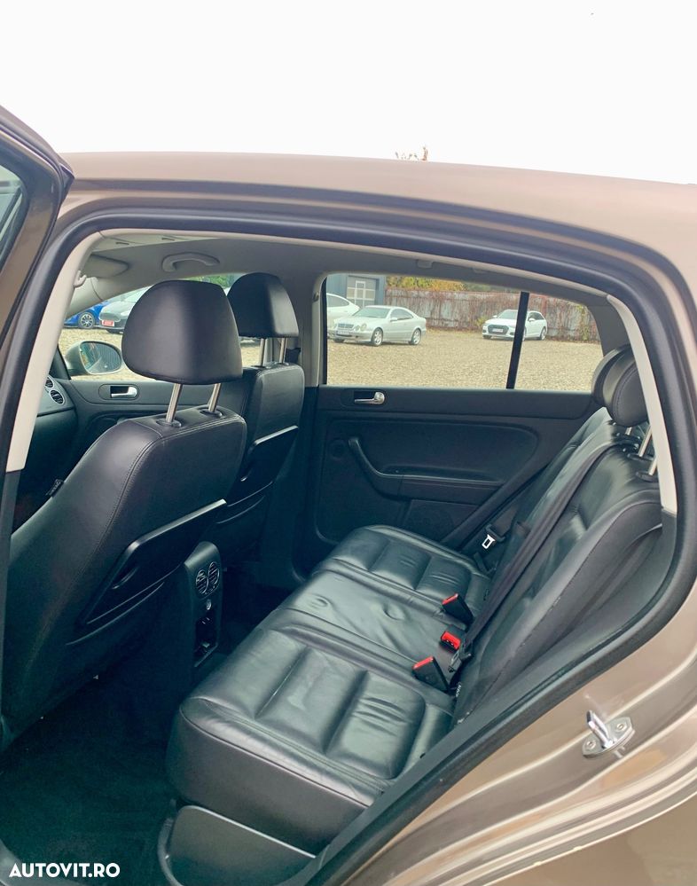 Volkswagen Golf Plus - 7