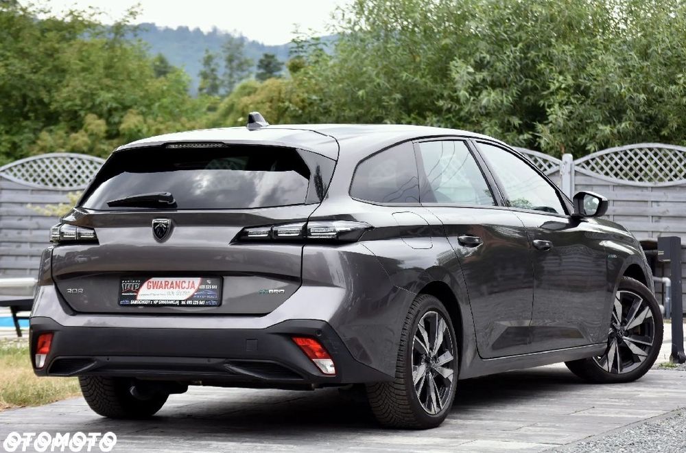 Peugeot 308 180 e-EAT8 GT - 14