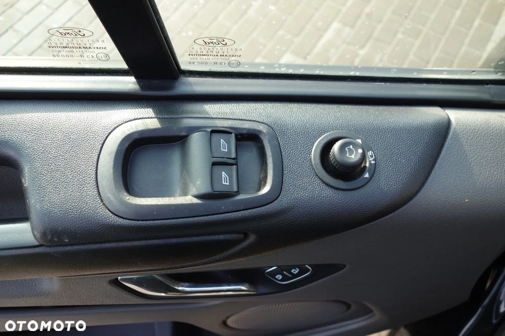 Ford Transit Custom 2.0 ecoblue L2H2  Automat 130 KM Klima Webasto - 23