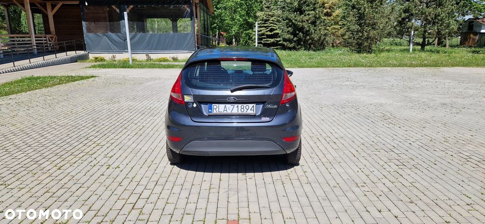 Ford Fiesta 1.25 Champions Edition - 8