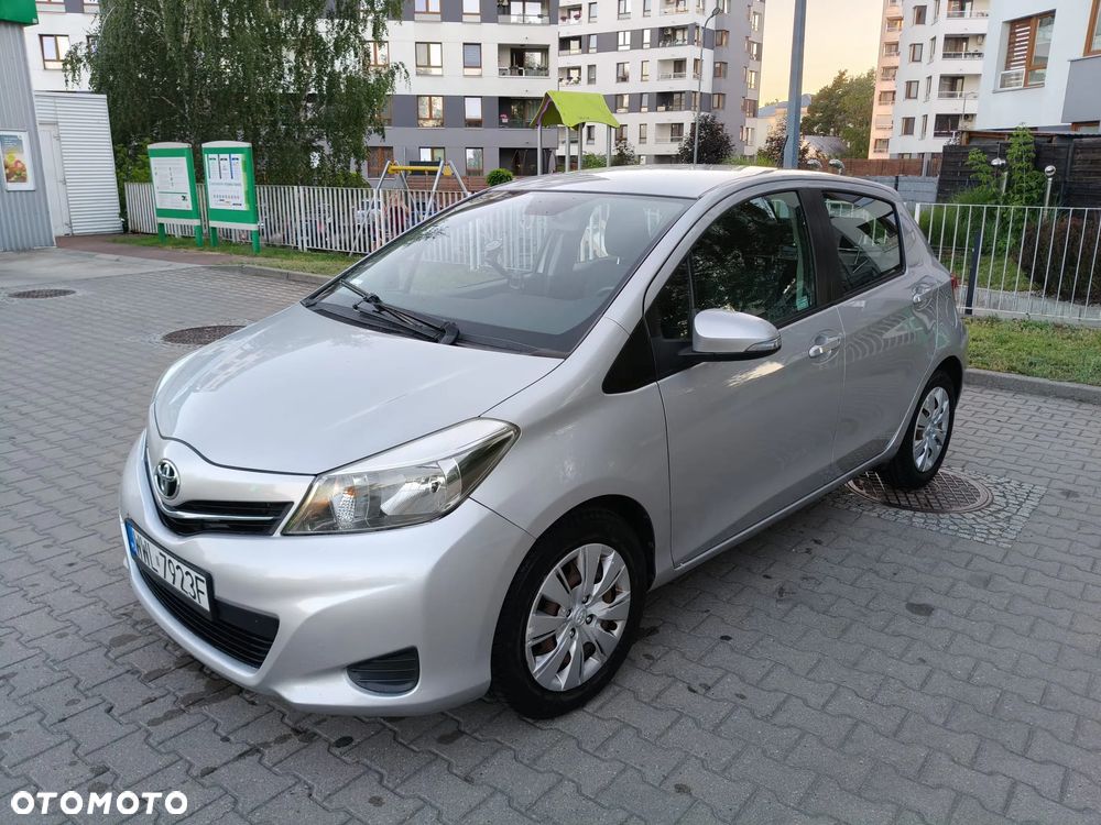 Toyota Yaris 1.33 Active - 9