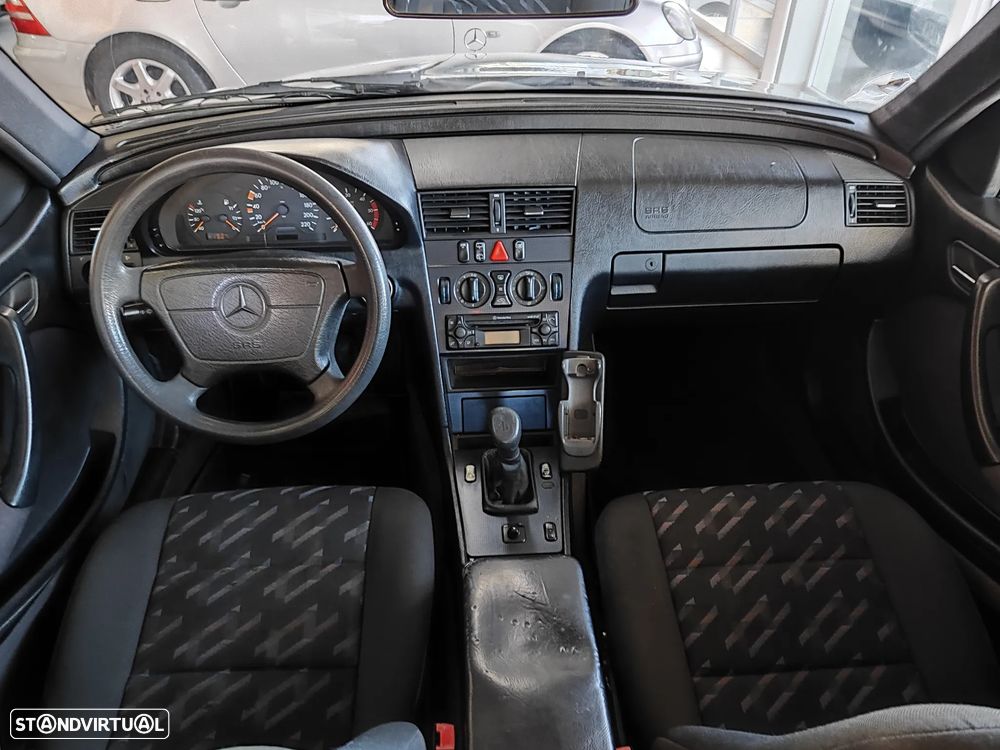 Mercedes-Benz C 220 CDI Sport - 22