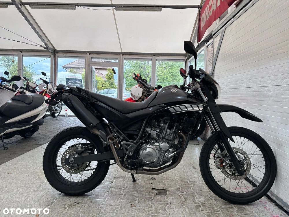 Yamaha XT - 15