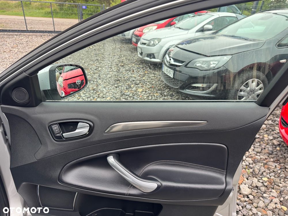 Ford Mondeo 1.8 TDCi Titanium X - 15