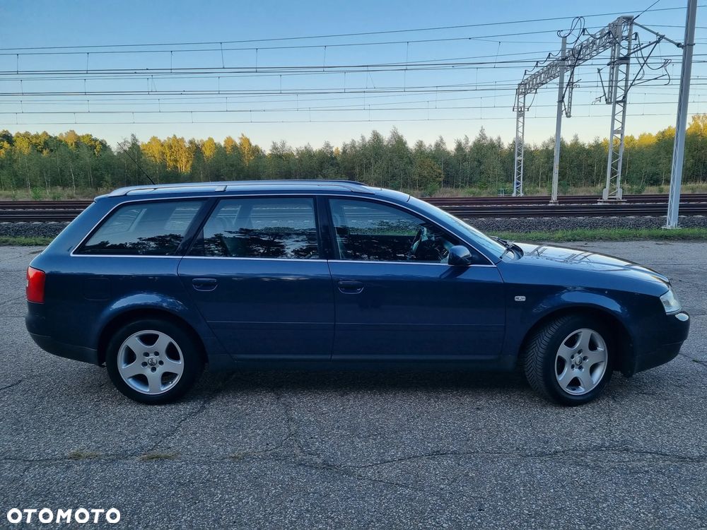 Audi A6 Avant - 25
