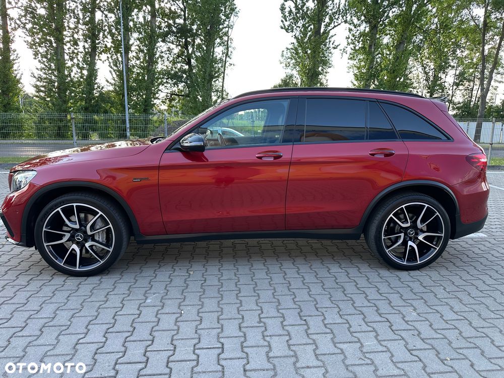 Mercedes-Benz GLC - 9
