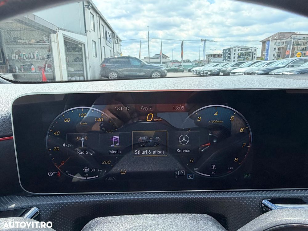 Mercedes-Benz A 180 7G-DCT Edition AMG Line - 33