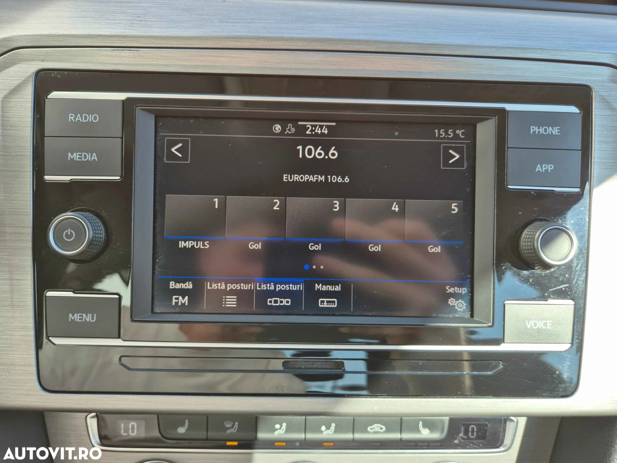 Volkswagen Passat - 18