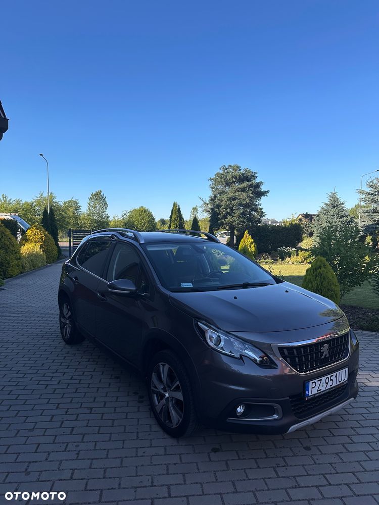 Peugeot 2008 1.2 Pure Tech GPF Allure S&S - 3