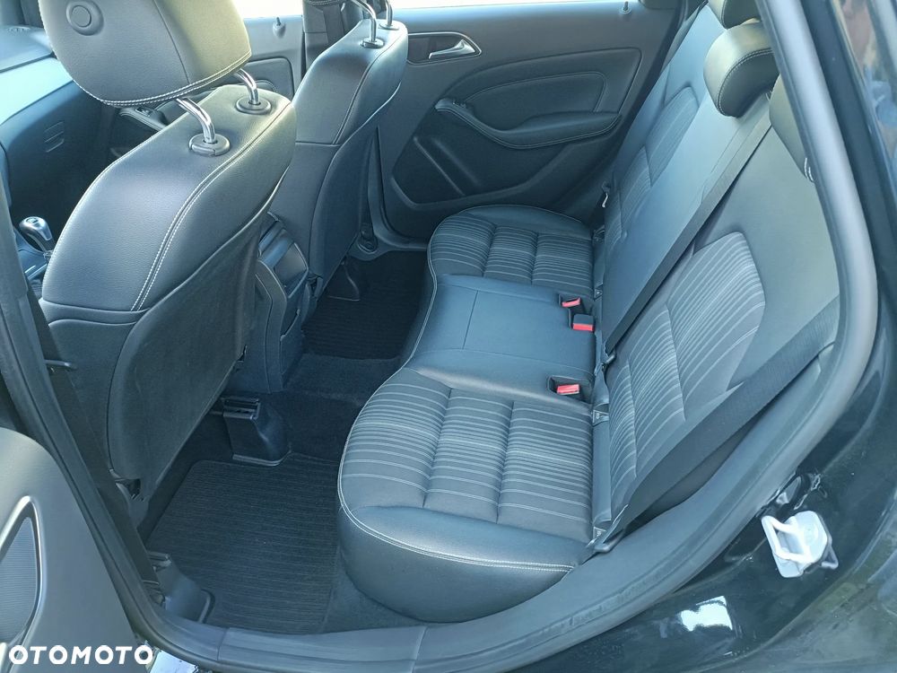 Mercedes-Benz Klasa B 180 Style - 10