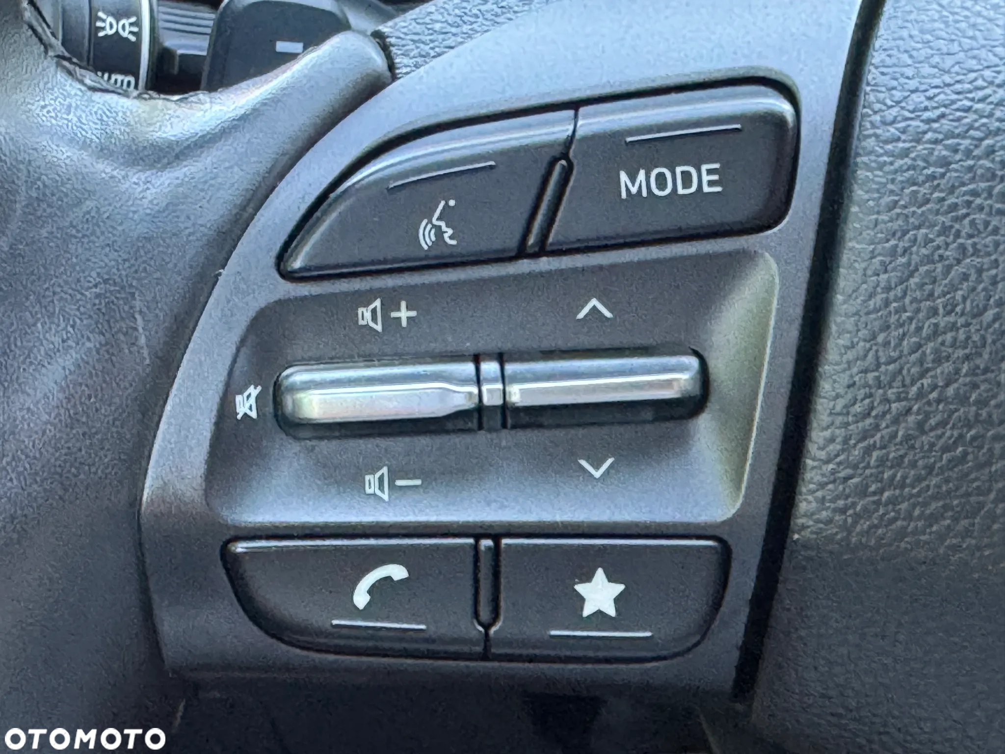 Hyundai Kona 1.6 GDI DCT Hybrid Style - 24