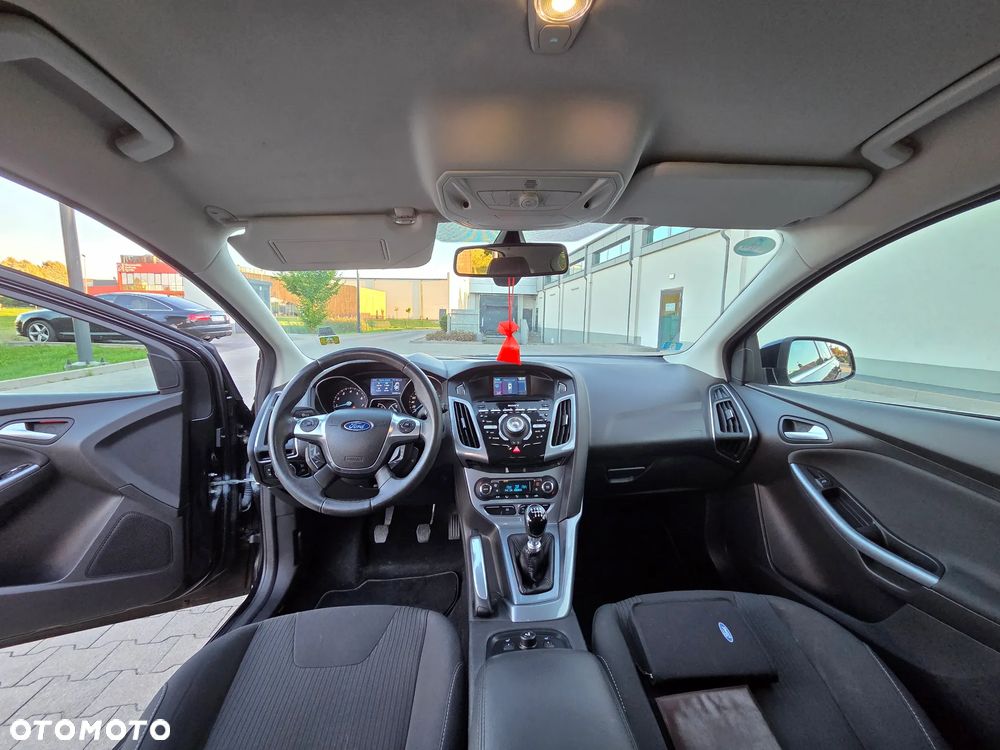 Ford Focus 1.6 EcoBoost Start-Stopp-System Titanium - 34