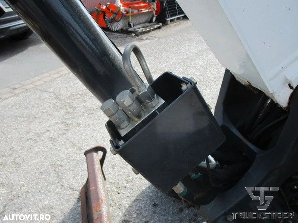 Bobcat E35z - 8