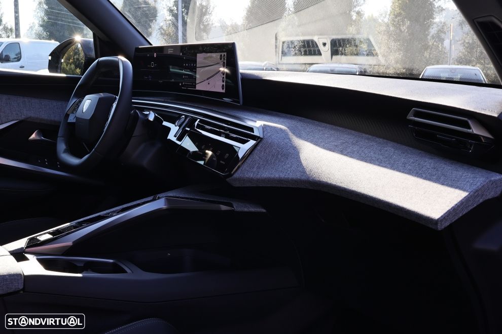 Peugeot E-3008 73 kWh Allure - 15
