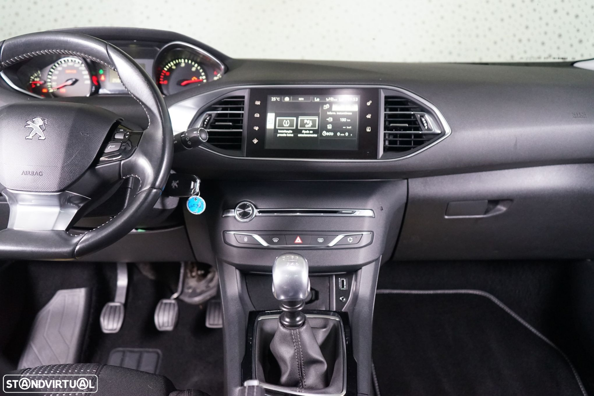 Peugeot 308 SW 1.6 BlueHDi Allure - 30